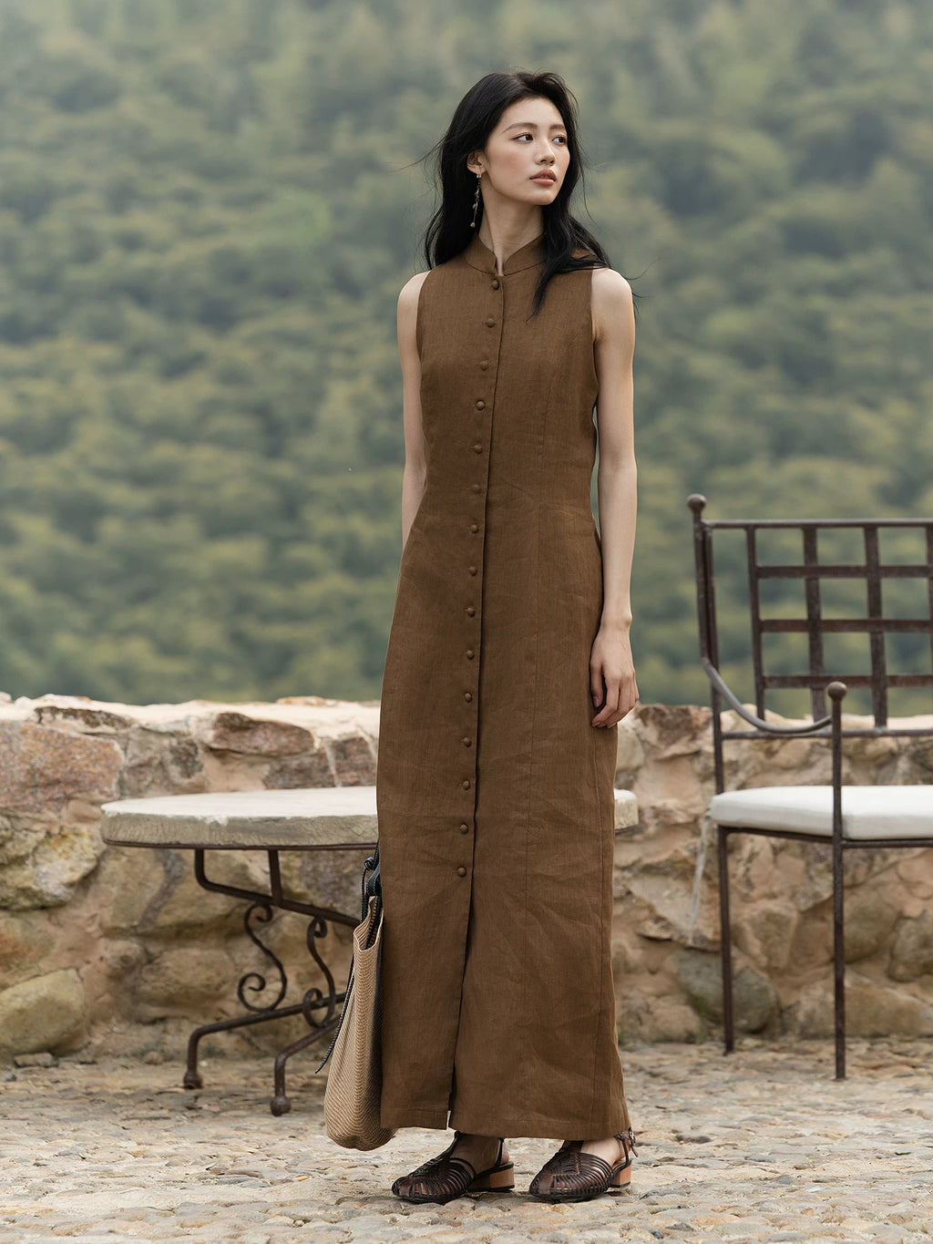 Full-length sleeveless linen mandarin collar dress