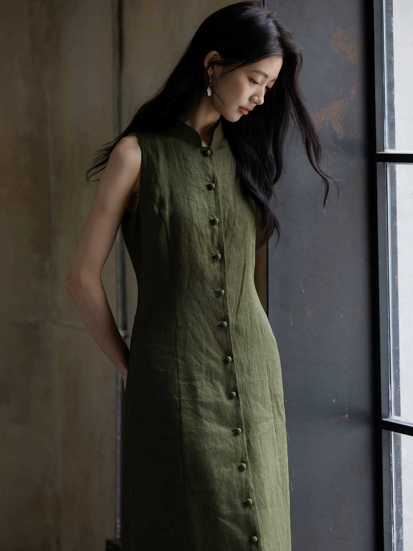 Olive green sleeveless linen mandarin collar maxi dress