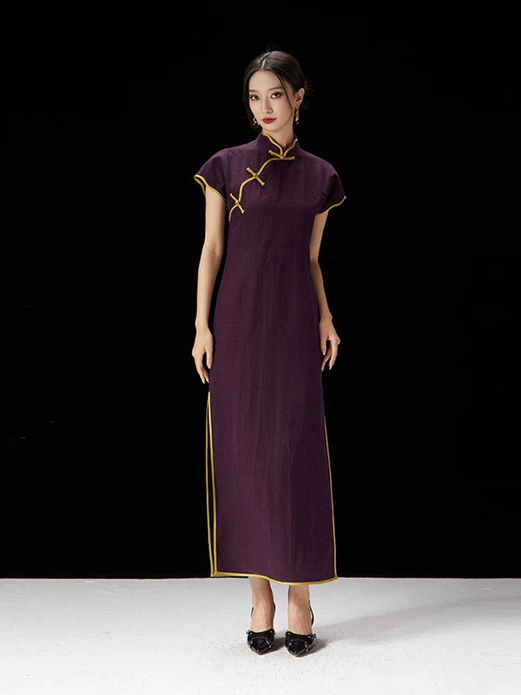 Elegant women's mulberry silk cheongsam dress in a classic long silhouette.
