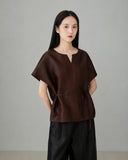 Red Xiangyunsha silk top for women featuring a minimalist oriental design, natural mulberry silk fabric, and modern relaxed silhouette.